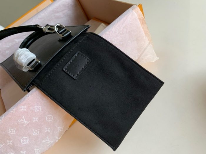 高仿LV PETIT SAC PLAT 手袋 Epi 皮革托特包 黑色