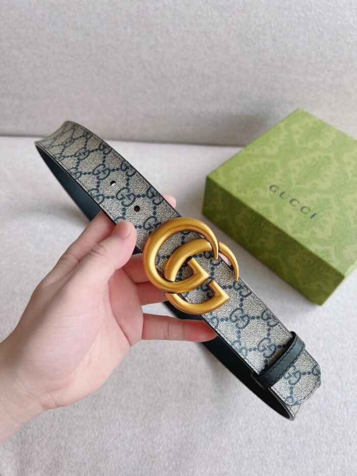 高仿GUCCI 双G带扣双面腰带 GG Supre金扣