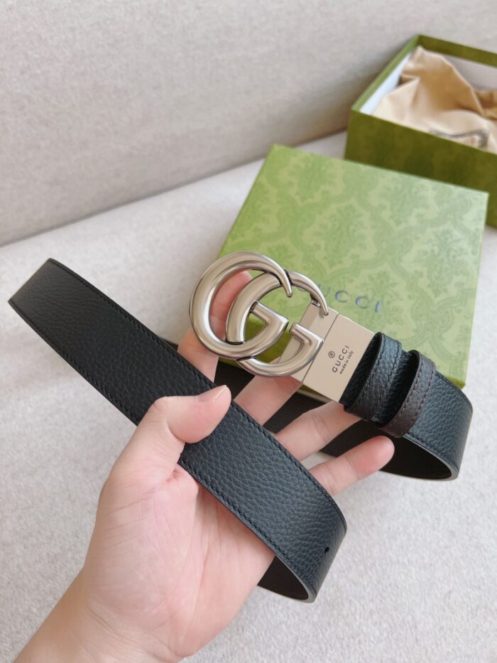 高仿GUCCI 双G带扣双面腰带 GG 银扣
