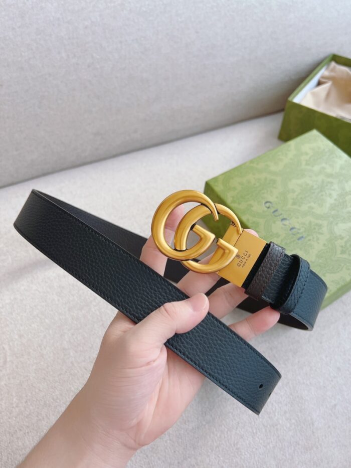 高仿GUCCI 双G带扣双面腰带 GG 金扣