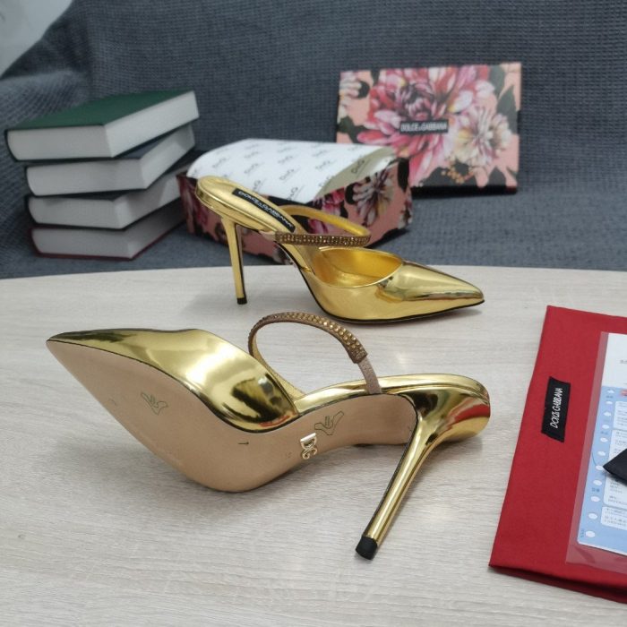 杜嘉班纳Gabbana 金色刺绣抛光穆勒鞋 女式 DG 鞋履