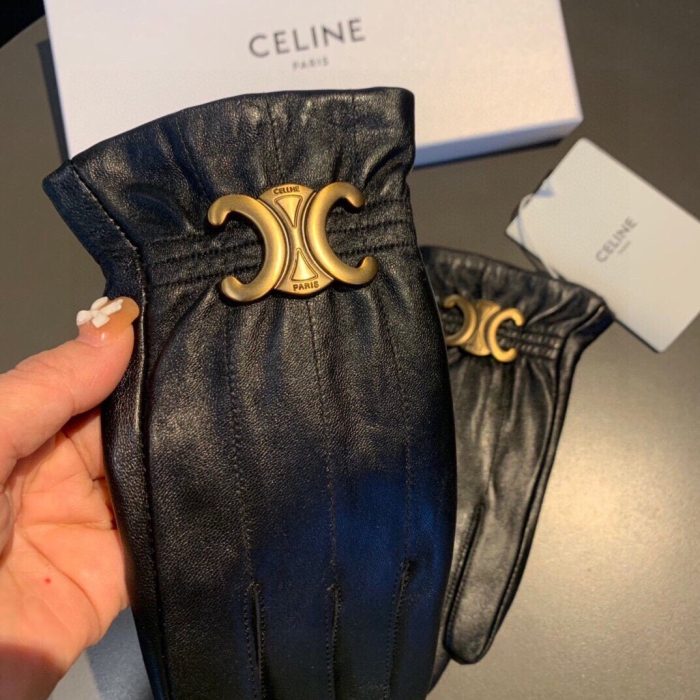 Celine Triomphe 黑色手套