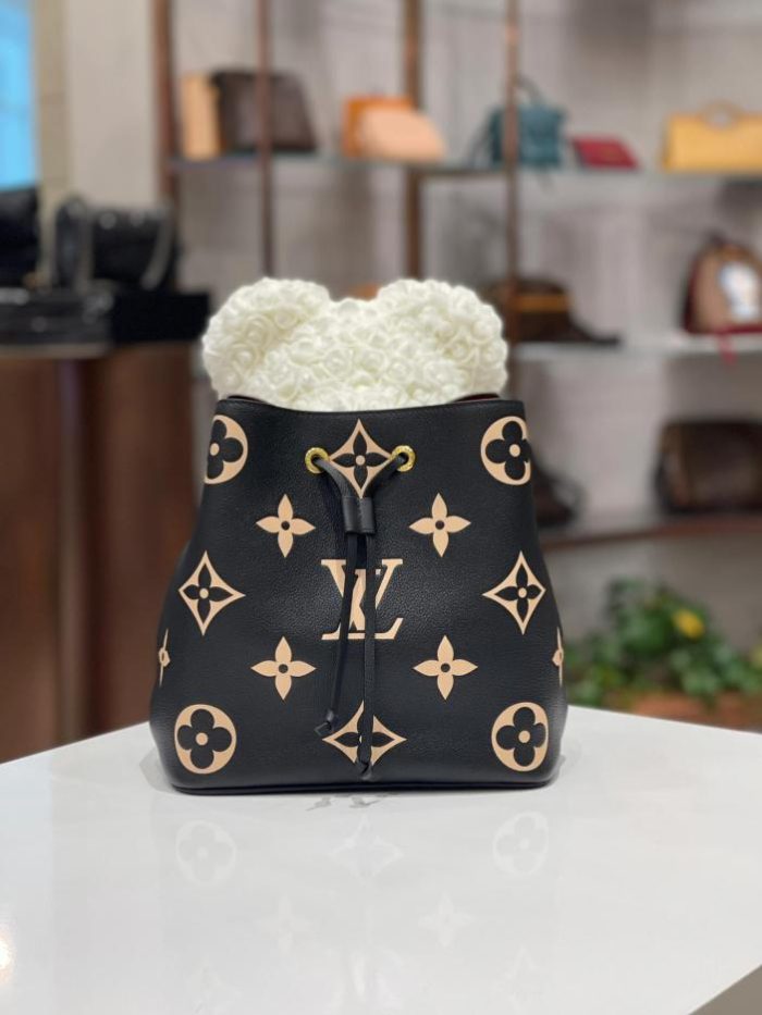 复刻LV NéONOé 中号