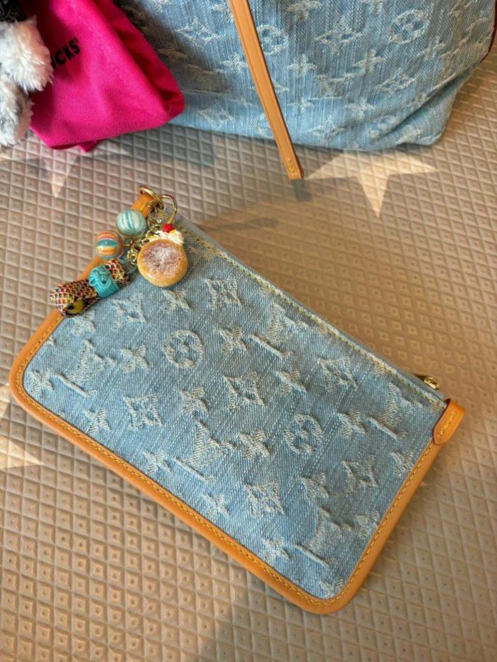 LV CARRYALL 小号