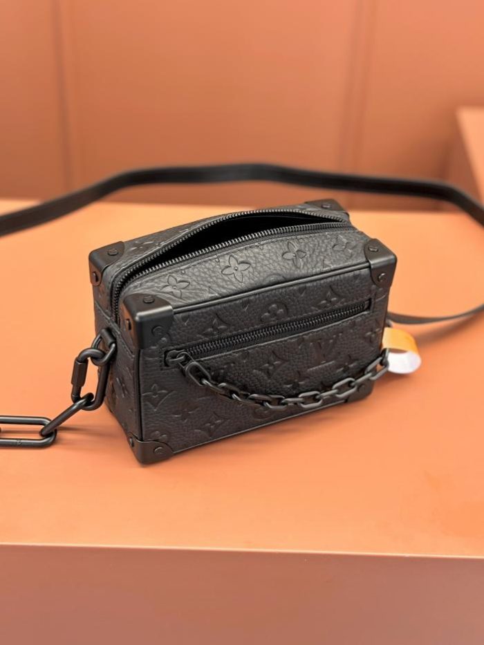 复刻LV MINI SOFT TRUNK 链条包