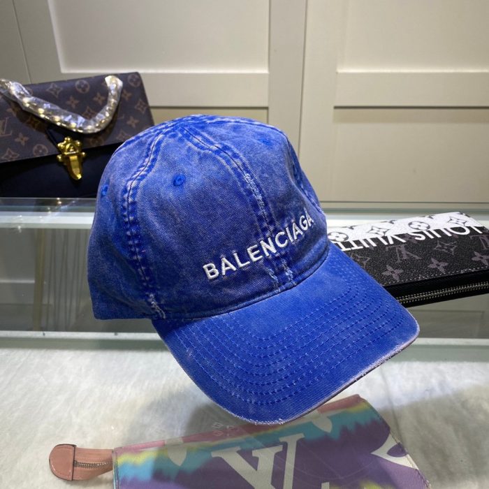 Balenciaga 蓝色徽标前帽