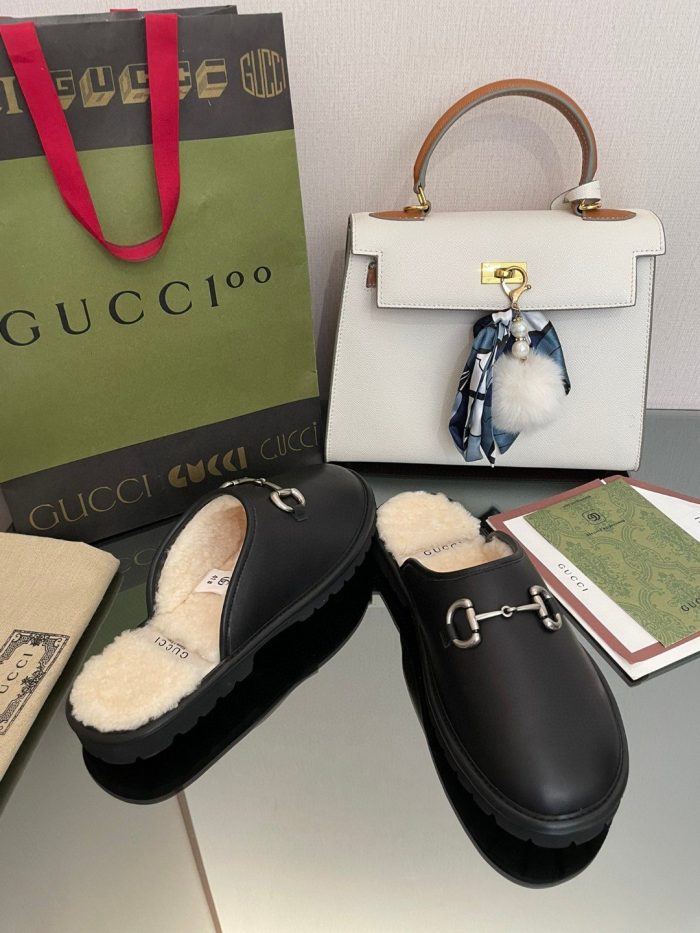 Gucci Elea 男士马衔扣穆勒鞋黑色