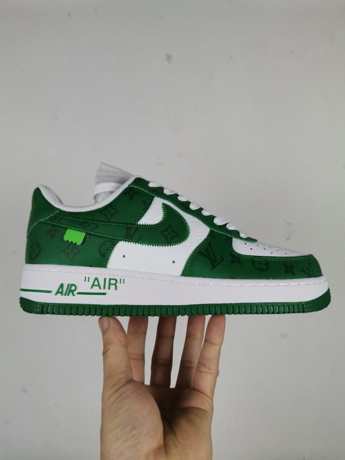 Nike Air Force 1 Low x Louis Vuitton Virgil Abloh 男士“白绿”