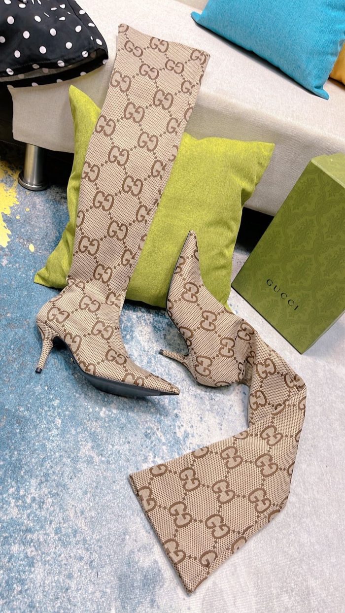 Gucci 女式中跟 Lisa Monogram 帆布靴 米色 女士 GG