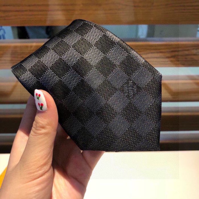 Louis Vuitton Damier Classique 领带 黑色 LV 男士领带 M78752