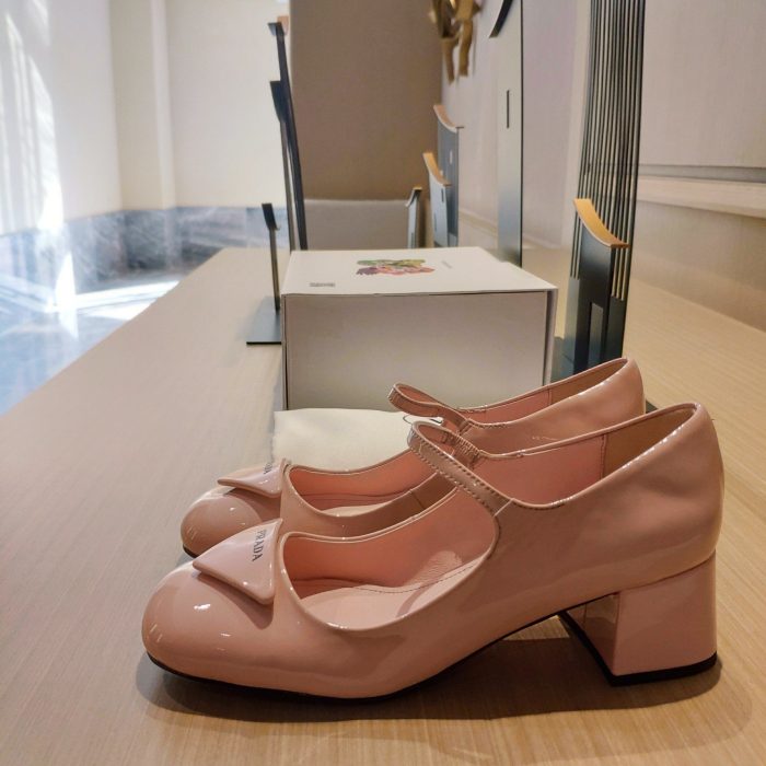 Prada 女式专利粉色高跟鞋 1.8 英寸/45 毫米 PRD