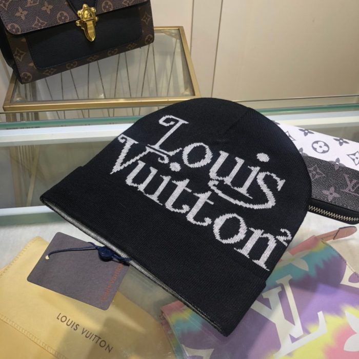 黑色 LV 头饰 Louis Vuitton 毛线帽