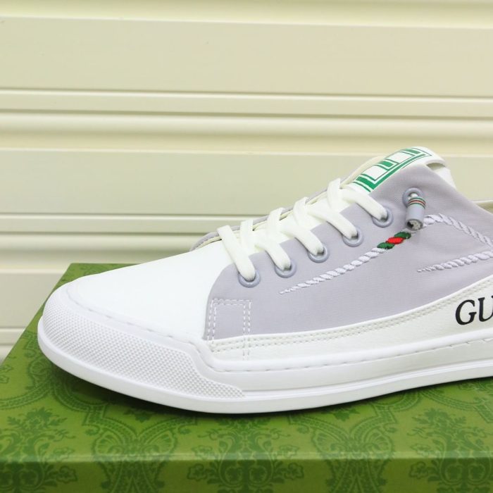Gucci 男式扭绳刺绣白色和浅紫色男士运动鞋
