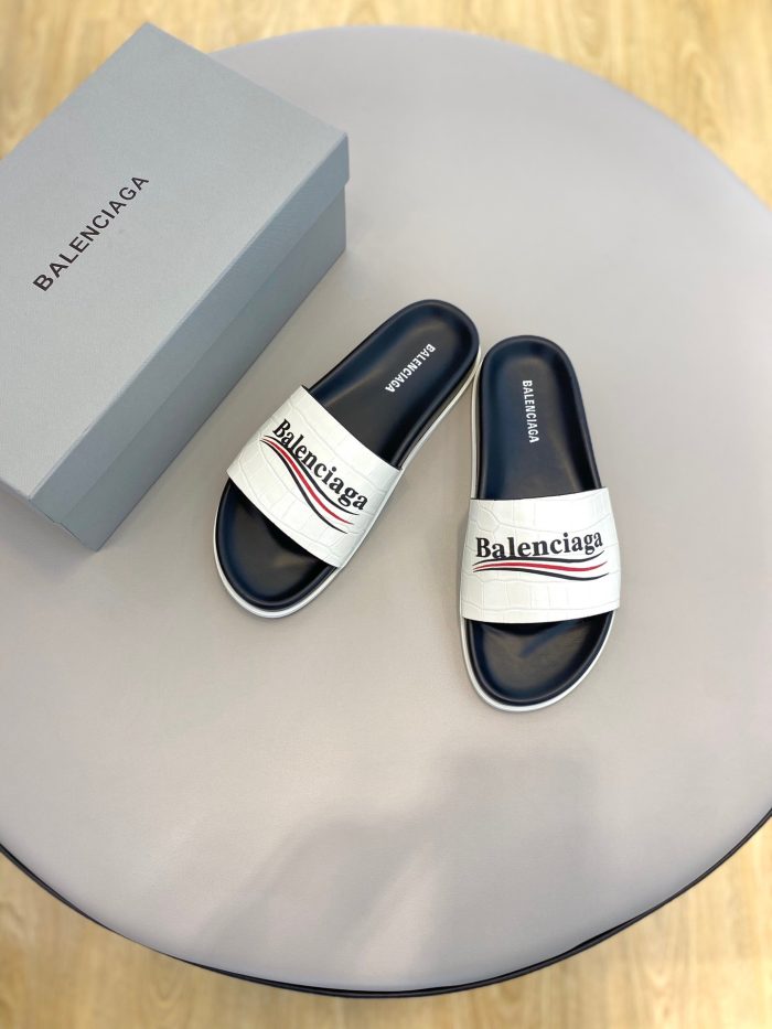 Balenciaga 男士泳池拖鞋白色