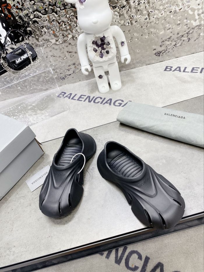 复刻巴黎世家（Balenciaga） 男士模具闭合黑色 692595W3CEP1000