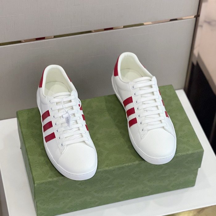 Gucci x Adidas 女式运动鞋白红 707861