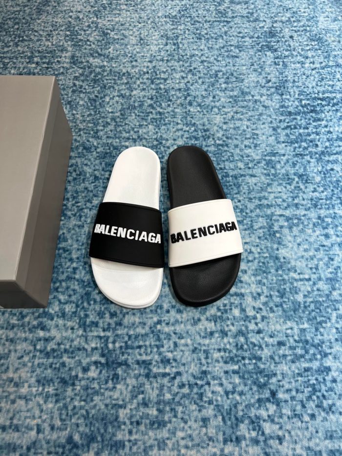 Balenciaga拖鞋男士泳池拖鞋黑色/白色