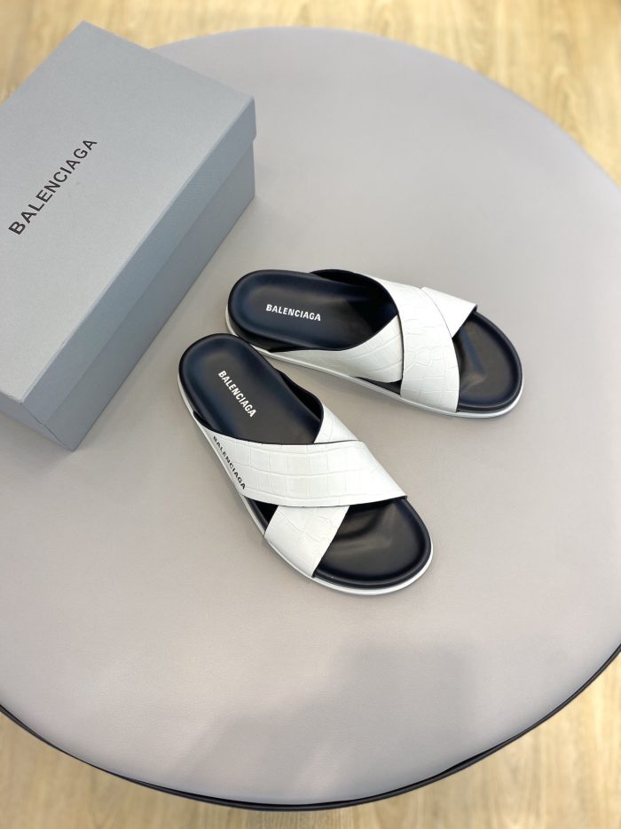 Balenciaga 女式凉鞋白色