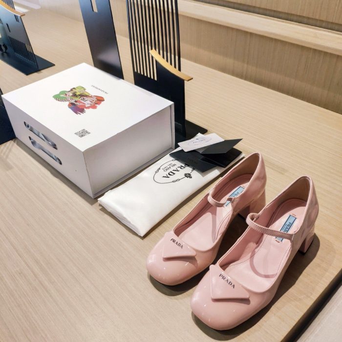 Prada 女式专利粉色高跟鞋 1.8 英寸/45 毫米 PRD