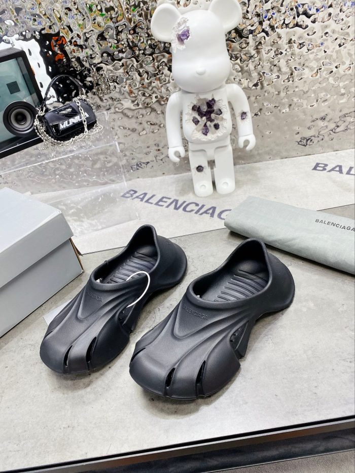 复刻巴黎世家（Balenciaga） 男士模具闭合黑色 692595W3CEP1000