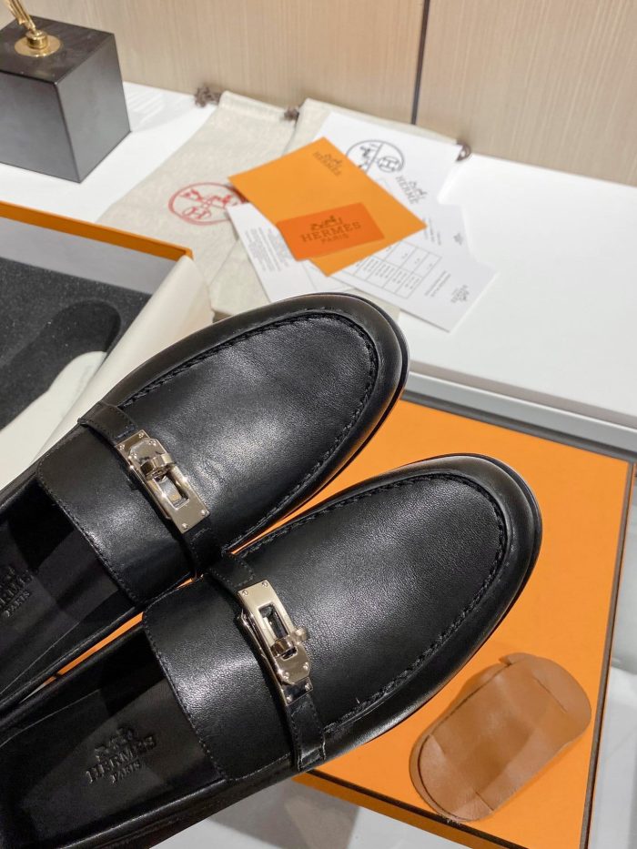 Hermes Destin 女式乐福鞋黑色，女鞋 H212114Z 02390