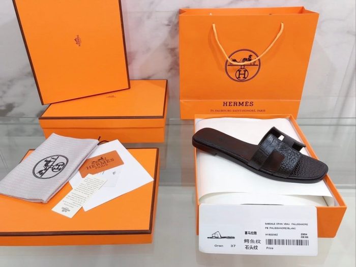 Hermes Oran 女式凉鞋黑色，女鞋
