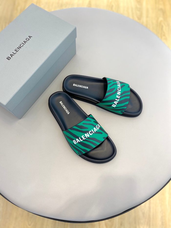 Balenciaga 女式拖鞋绿色