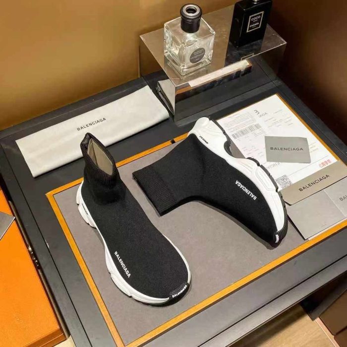 Balenciaga 男士速度训练鞋黑色 645056W2DBP1013