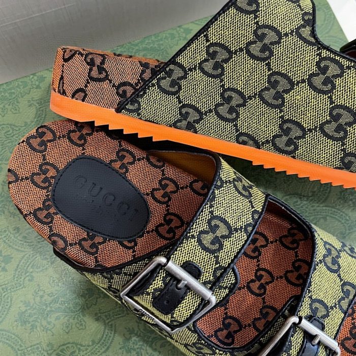 Gucci 男士凉拖带橙色和绿色男士 658020 2HK60