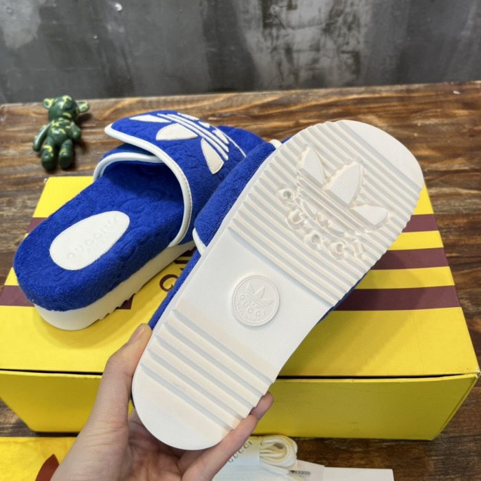 Gucci x Adidas 男士厚底 GG 蓝色凉鞋 702412 UU010 4160