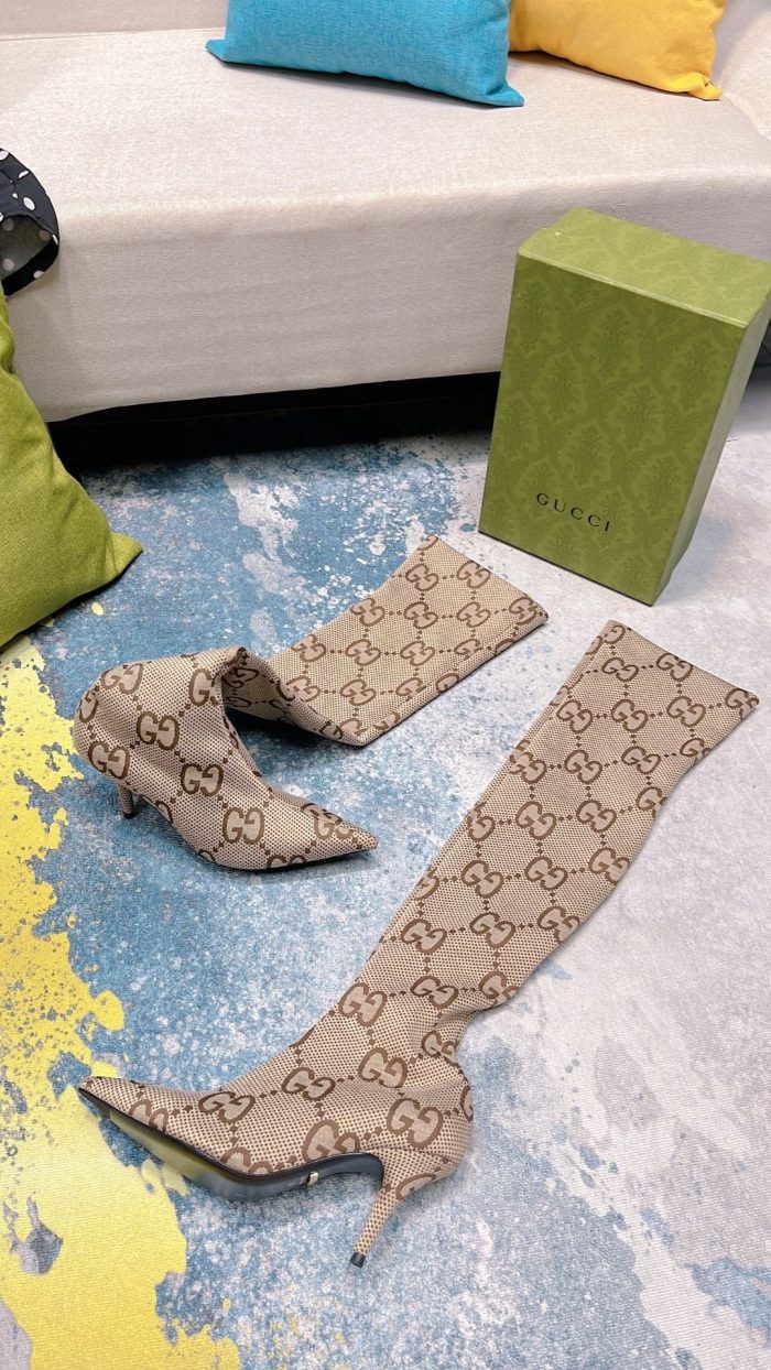 Gucci 女式中跟 Lisa Monogram 帆布靴 米色 女士 GG