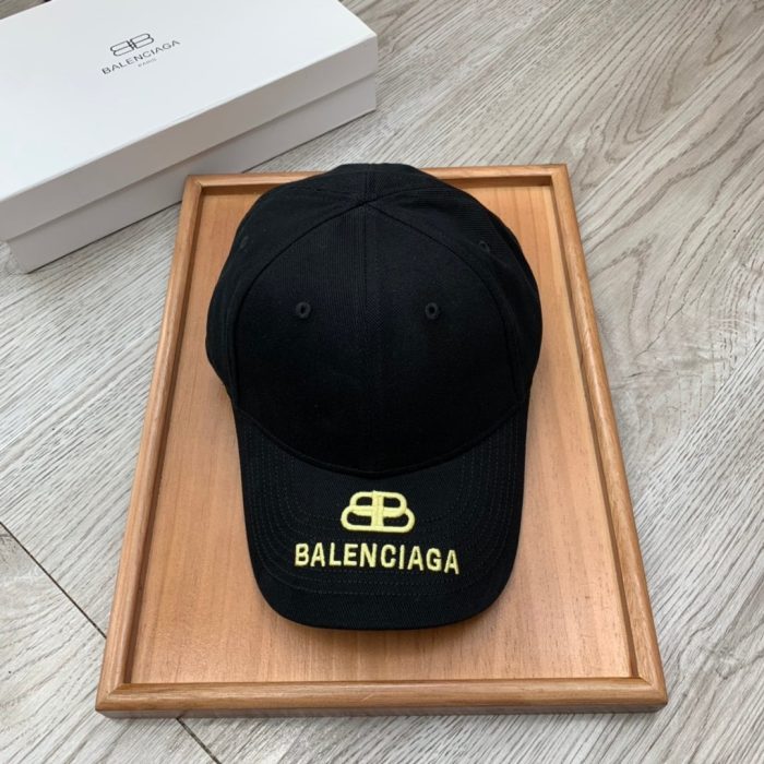 Balenciaga 黑色徽标棒球帽