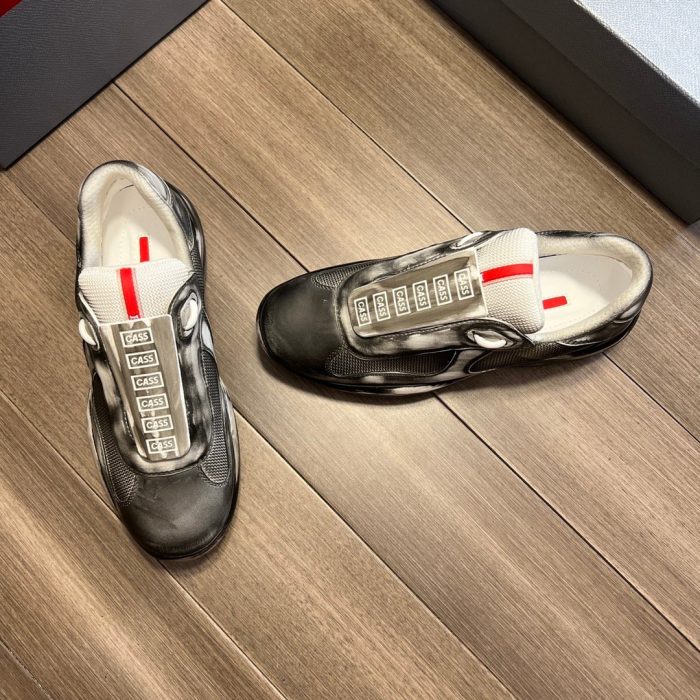 Prada Cass x Prada 美洲杯“Sust4in”男士黑色运动鞋 1.4 英寸/35 毫米 PRD