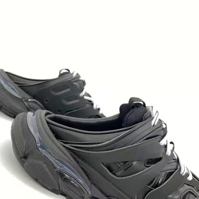 Balenciaga 女式运动穆勒鞋 黑色 653814W3DA31000