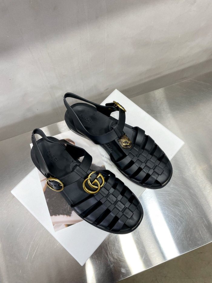 Gucci 女式橡胶扣带凉鞋黑色 463463 J8700 1000