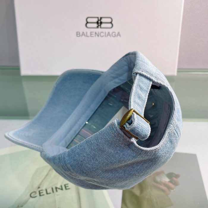 Balenciaga 蓝色徽标前帽