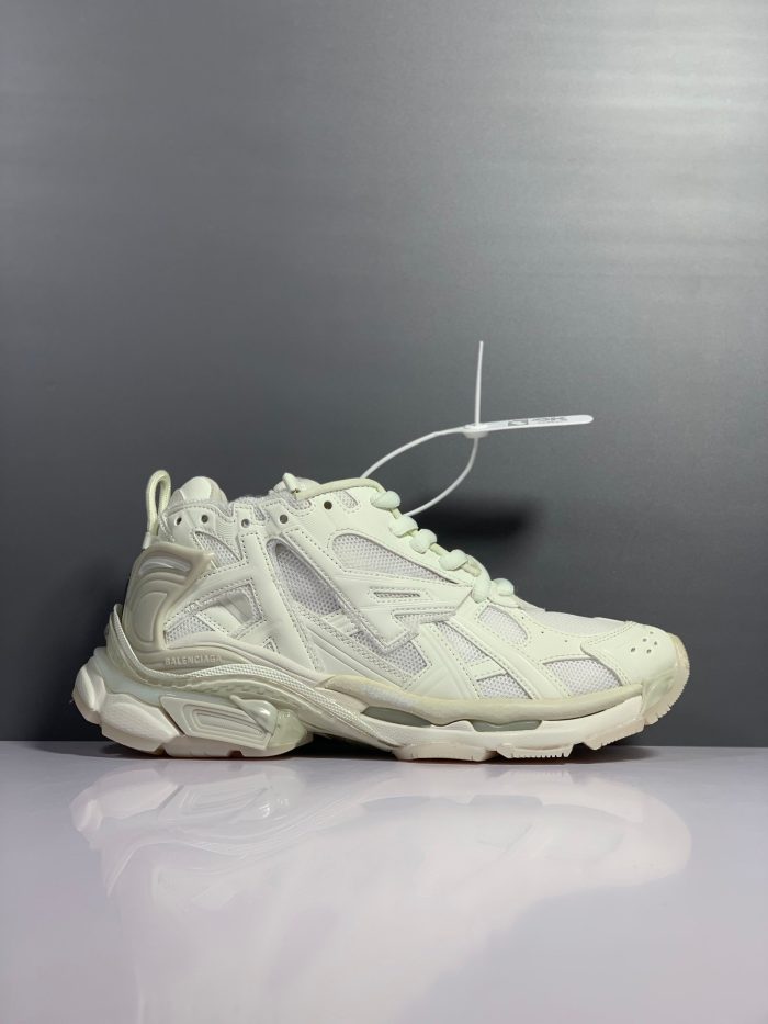 复刻巴黎世家（Balenciaga） 男士白色跑步运动鞋 677403W3RB19000