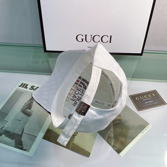 Gucci GG 帆布棒球帽白色