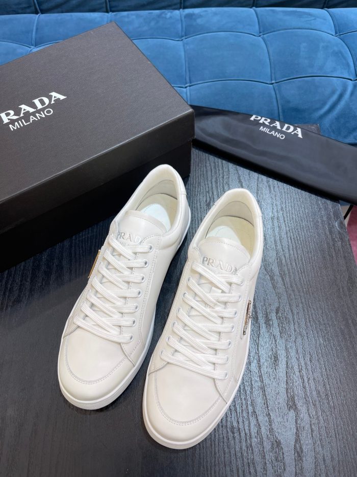 Prada 男士白色拉绒运动鞋 1 英寸/25 毫米 PRD