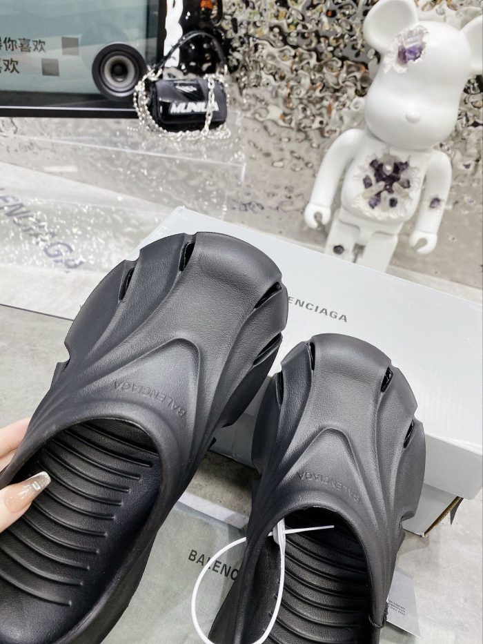 复刻巴黎世家（Balenciaga） 男士模具闭合黑色 692595W3CEP1000