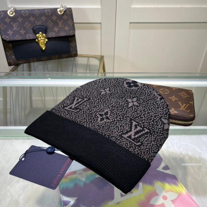 黑色 LV 头饰 Louis Vuitton 毛线帽