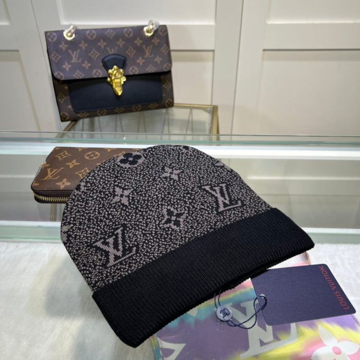 黑色 LV 头饰 Louis Vuitton 毛线帽