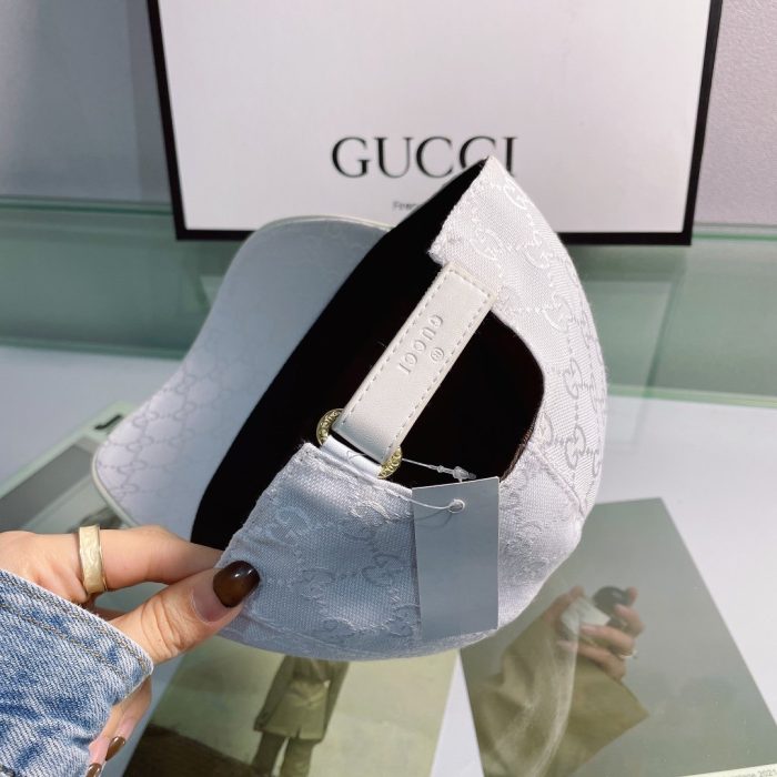 Gucci GG 帆布棒球帽白色