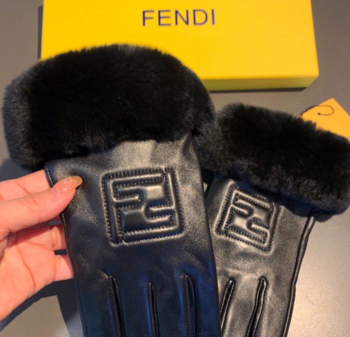 芬迪 (Fendi) 黑色手套