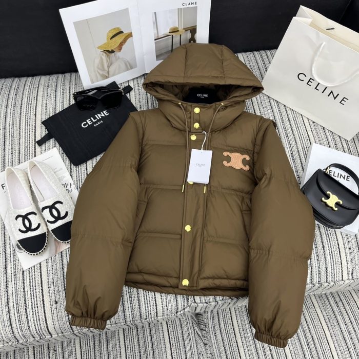 Celine Life Work 女式短款连帽羽绒服 棕色