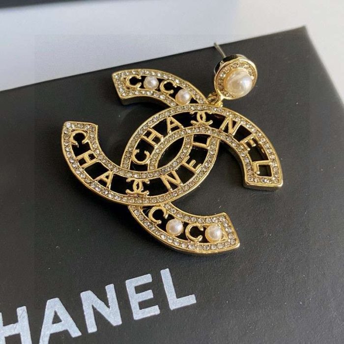 Chanel CC 女士字母耳环 金色