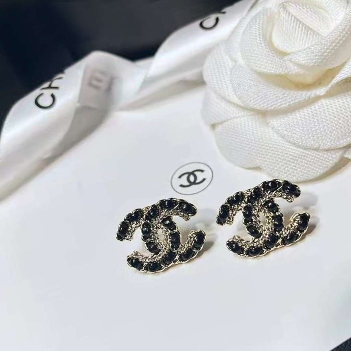 Chanel 女士字母链耳环黑色
