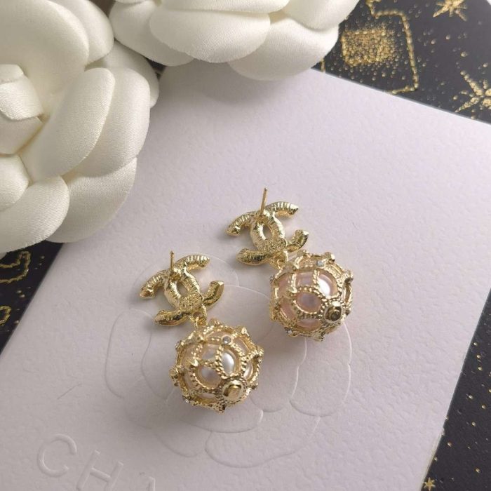 Chanel 女士珍珠编织网眼耳环金色