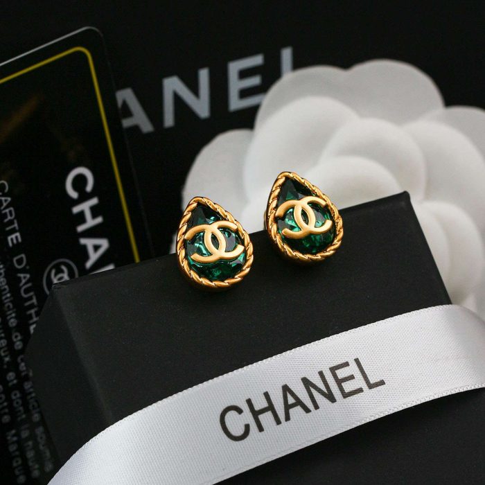 Chanel 女士泪滴绿色耳环