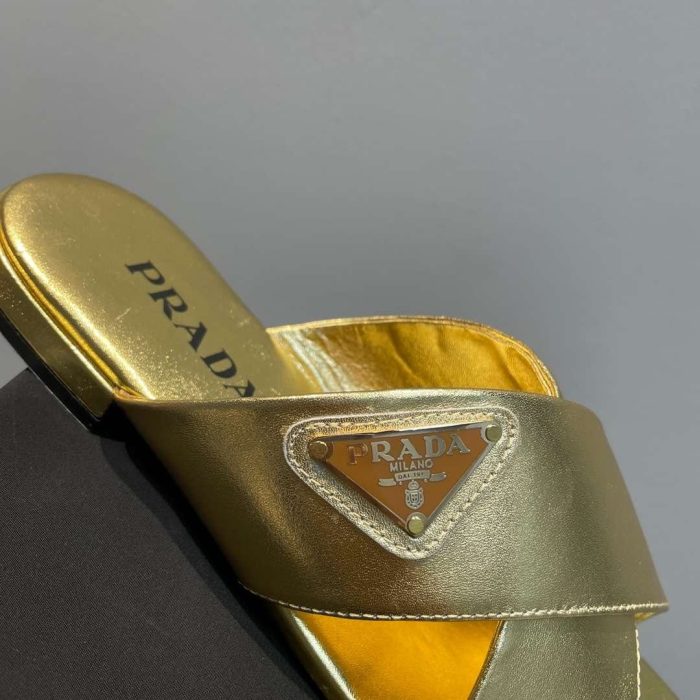 Prada 女士十字带拖鞋 金色